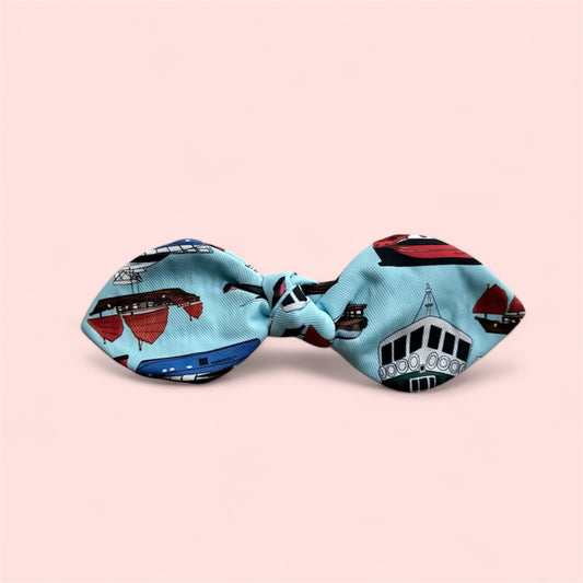 Hong Kong Public Transport Bow Tie